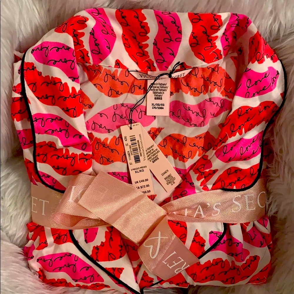 Victoria secret valentine PJ short set